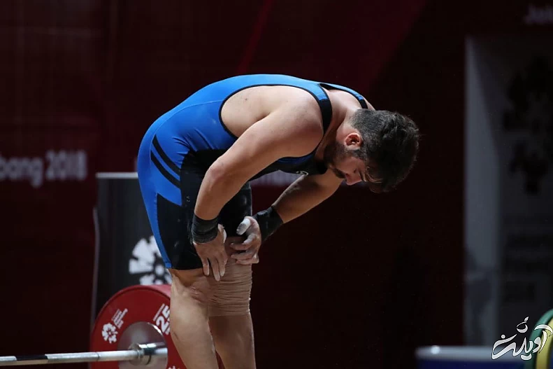 شرایط وزنه برداری خجالت آور است/ کیانوش رستمی حمایت نشد